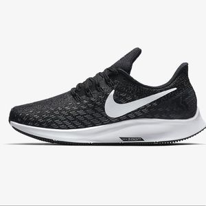 NIKE AIR ZOOM PEGASUS 35 - MAKE AN OFFER :)